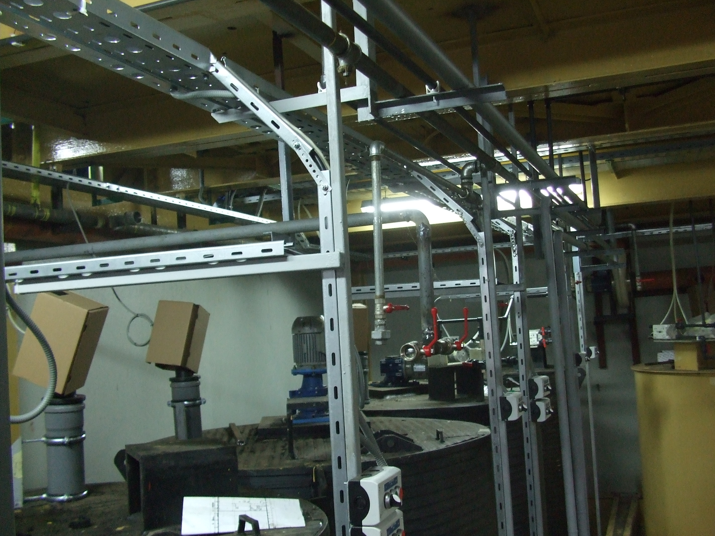Cable racks on structures